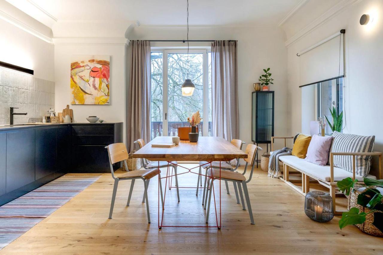 Design&Natur - Hochwertige Ferienwohnung "Sundowner" In Alter Villa Grünau im Almtal Exteriér fotografie